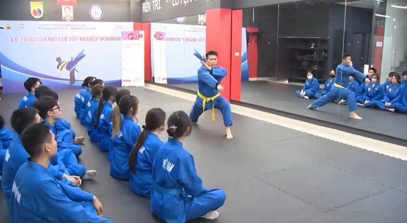 Vovinam giúp cải thiện sức bền, phản xạ, độ linh hoạt và khả năng phối hợp cơ thể. 