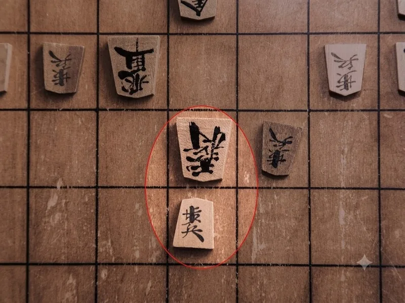 Chiến thuật cờ shogi chú trọng bảo vệ vua và phối hợp các quân hiệu quả.